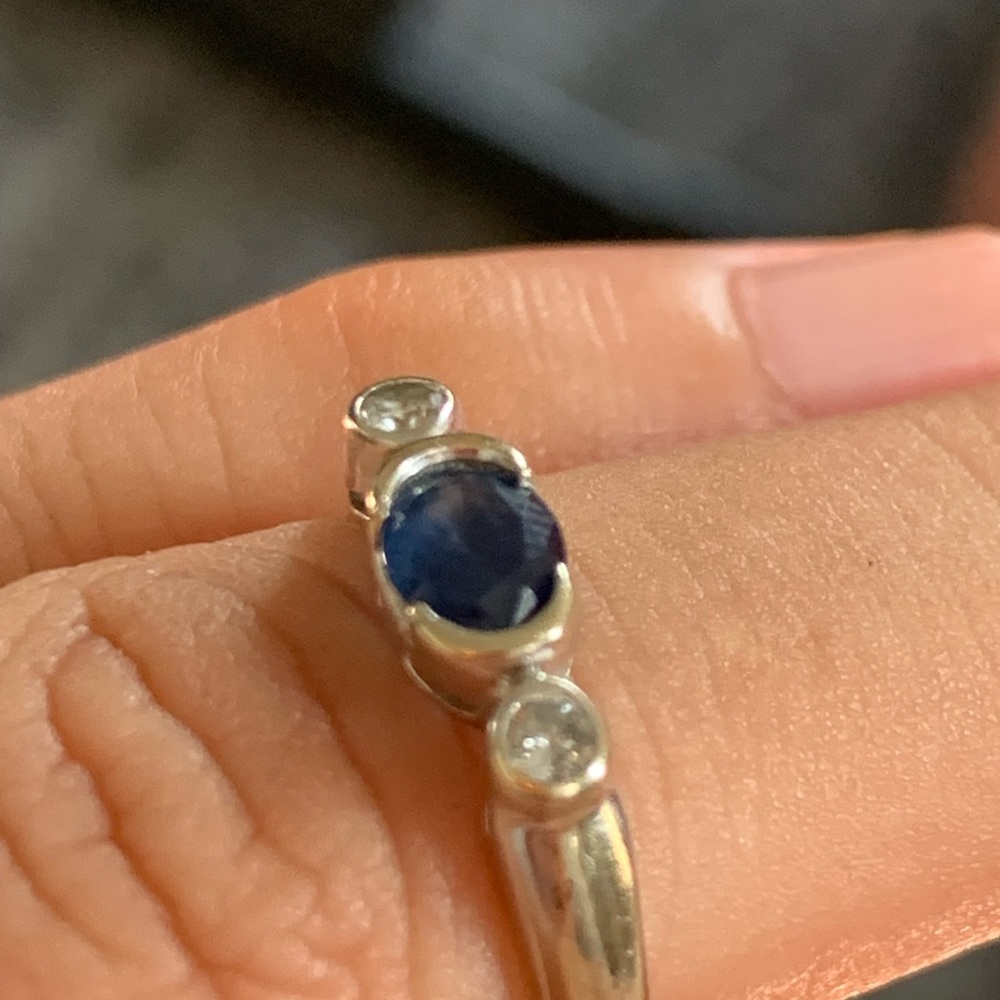 14k Kashmir Sapphire and Diamond Ring - Picture 12 of 13